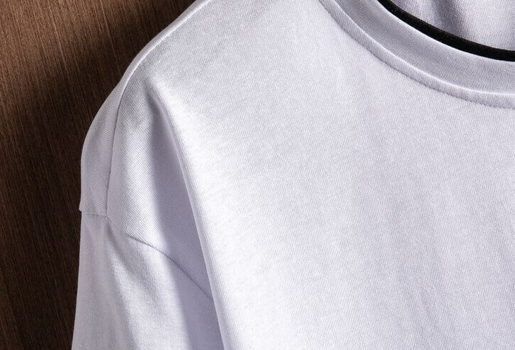 Miesten ylimitoitettu Tee